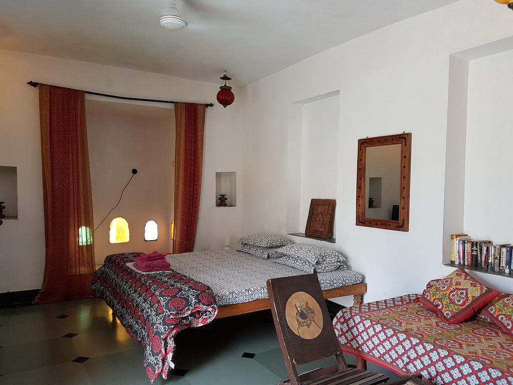 Silver Moon Haveli Udaipur Ngoại thất bức ảnh