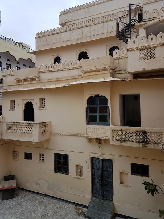 Silver Moon Haveli Udaipur Ngoại thất bức ảnh